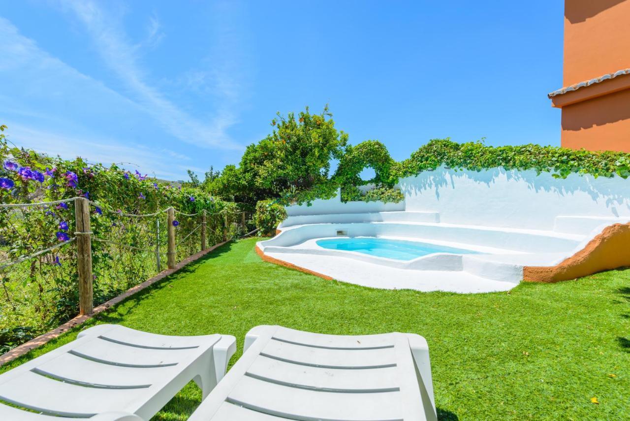 Holiday Home El Pilarillo Piscina Compartida Alcaucín Zewnętrze zdjęcie